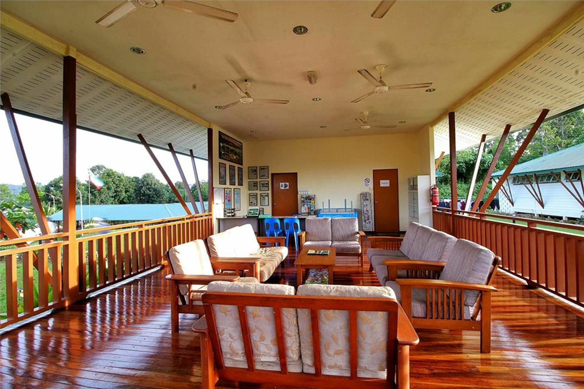 Tanini Sepilok Formerly Known As Nature Lodge Sepilok Ngoại thất bức ảnh